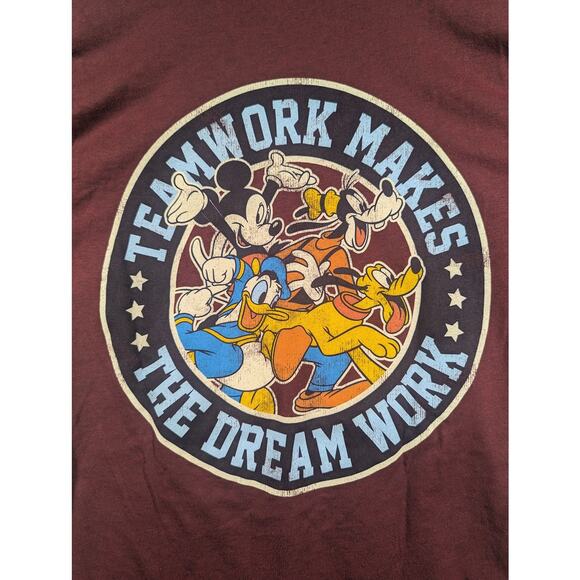 Disney Cast Member Exclusive Teamwork Makes The Dream Work T Shirt Sz SMALL - Picture 7 of 7